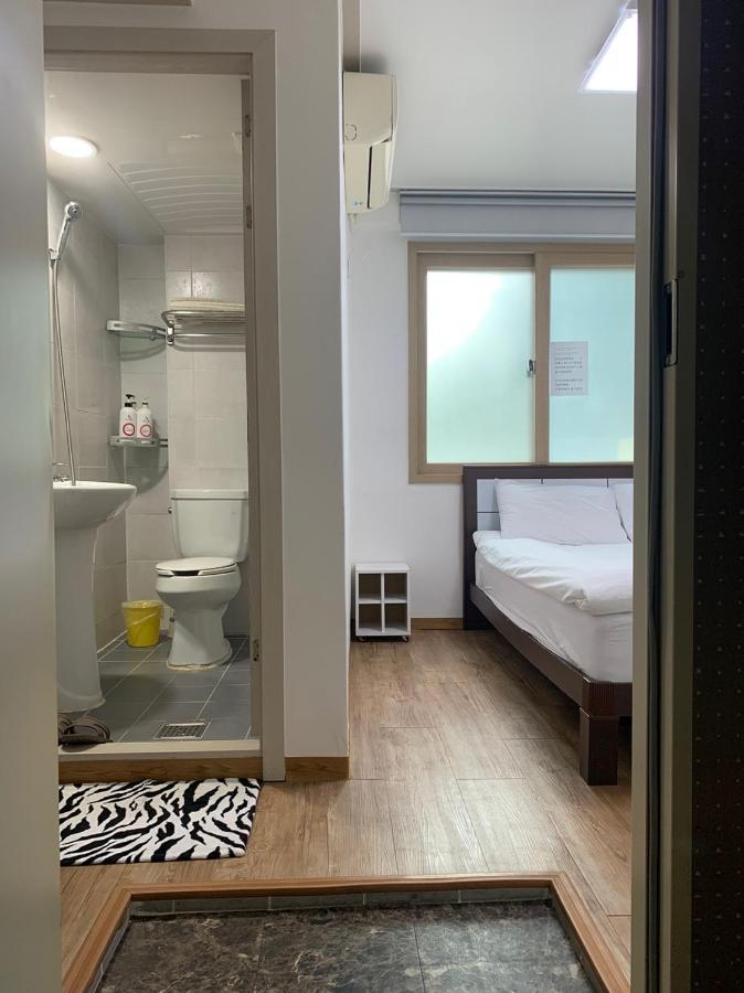 Hamory Guesthouse Dongdaemun Seoul Exterior photo